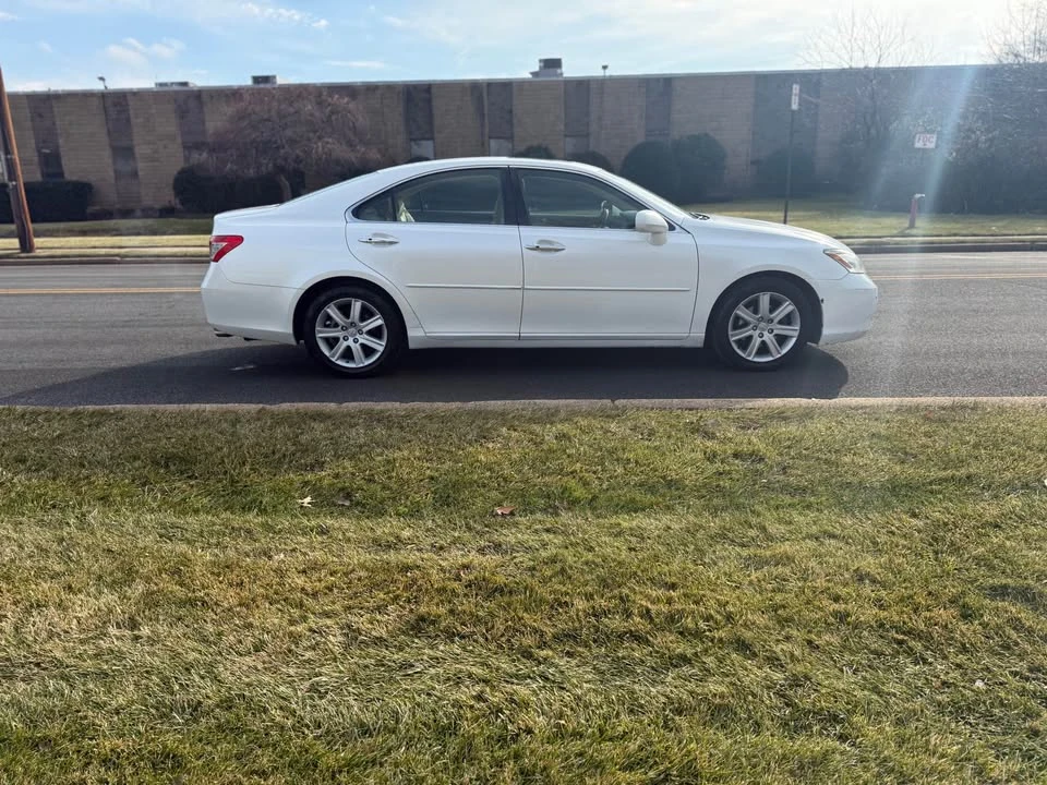 2008 Lexus ES 4th Gen - Image 7 of 16