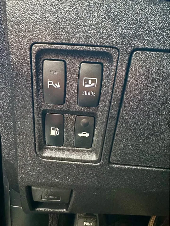 2008 Lexus ES 4th Gen - Image 13 of 20