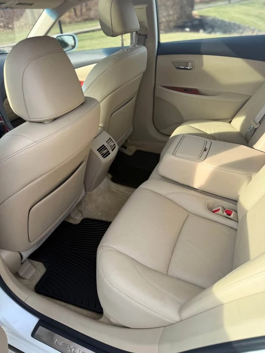 2008 Lexus ES 4th Gen - Image 10 of 16