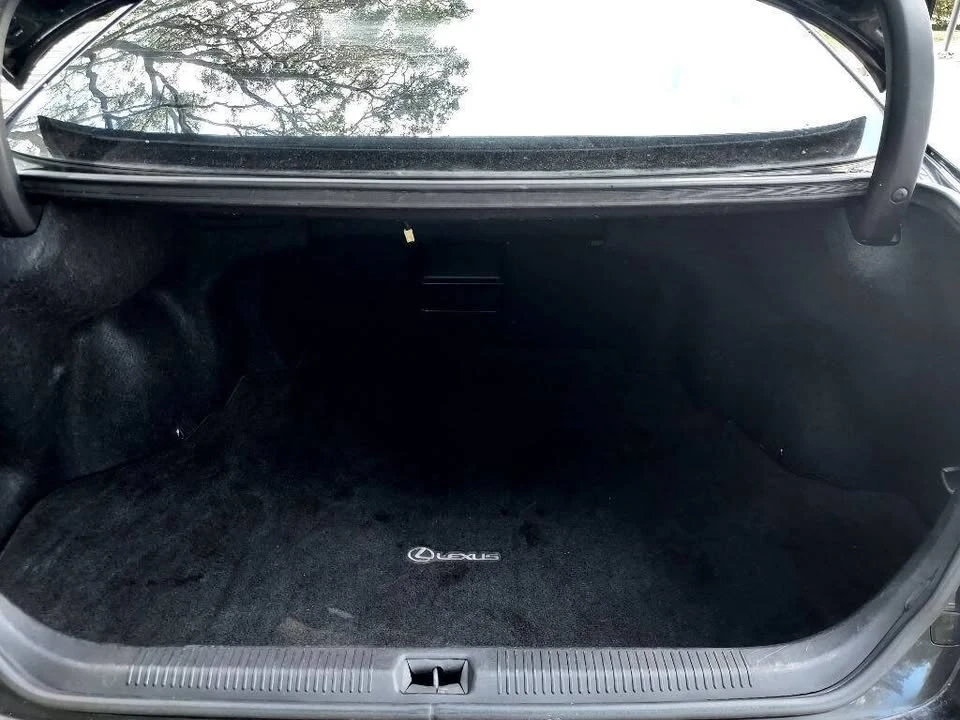 2008 Lexus ES 4th Gen - Image 16 of 19
