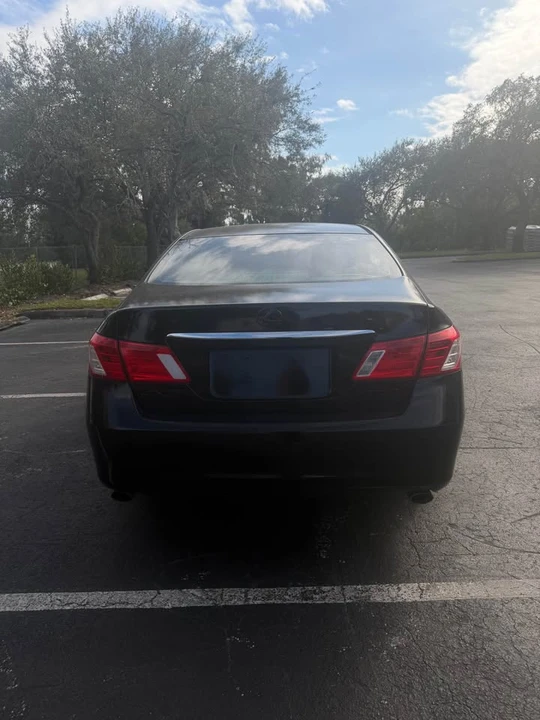 2008 Lexus ES 4th Gen - Image 4 of 14