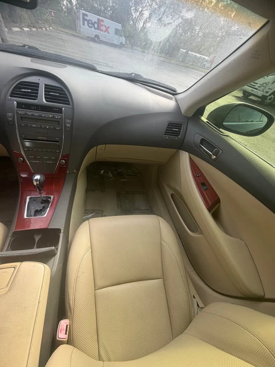 2008 Lexus ES 4th Gen - Image 13 of 14