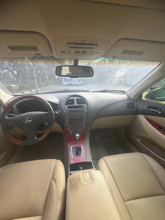 2008 Lexus ES 4th Gen - Image 11 of 14