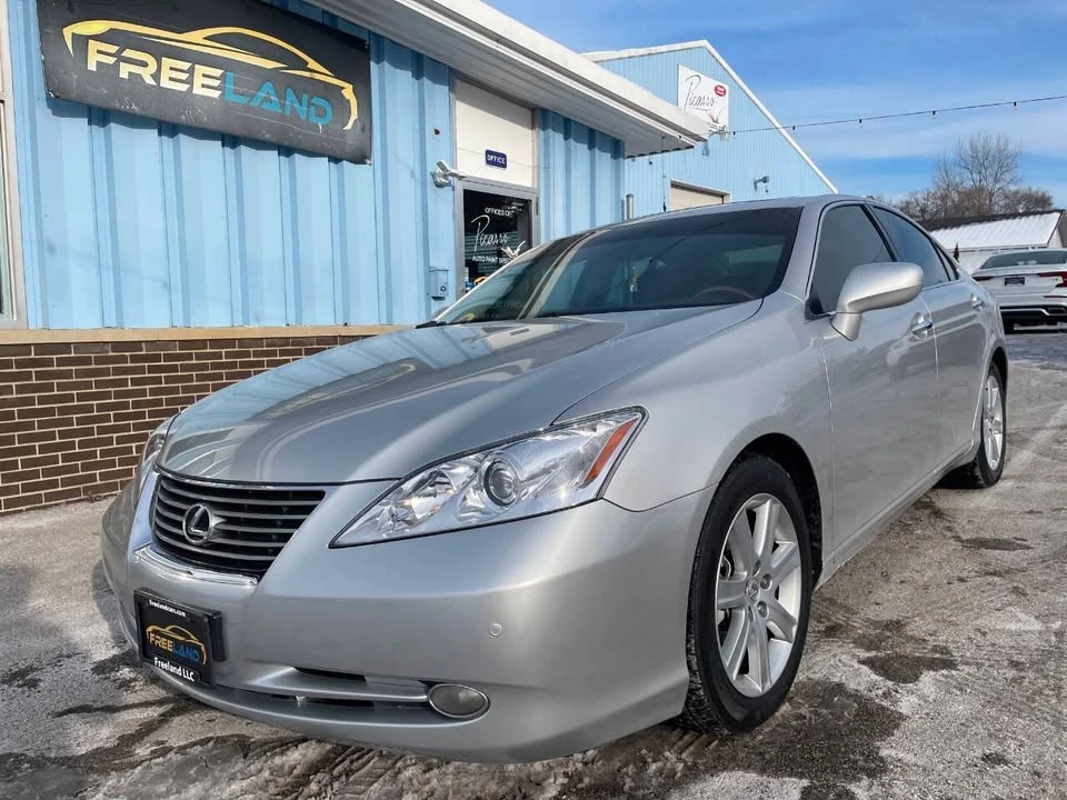 2008 Lexus ES 5th Gen - Image 2 of 20
