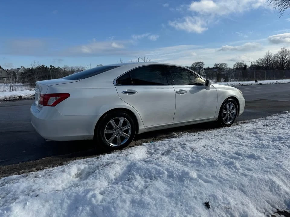 2008 Lexus ES 4th Gen - Image 4 of 12