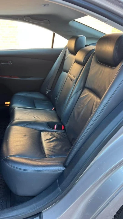 2008 Lexus ES 5th Gen - Image 17 of 19