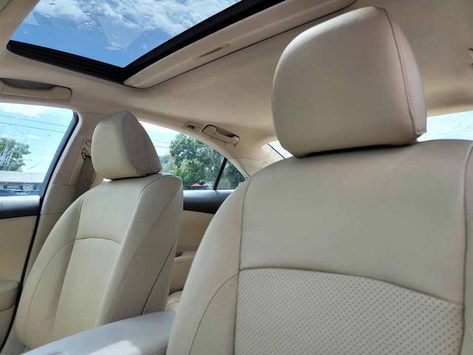 2008 Lexus ES 5th Gen - Image 7 of 10