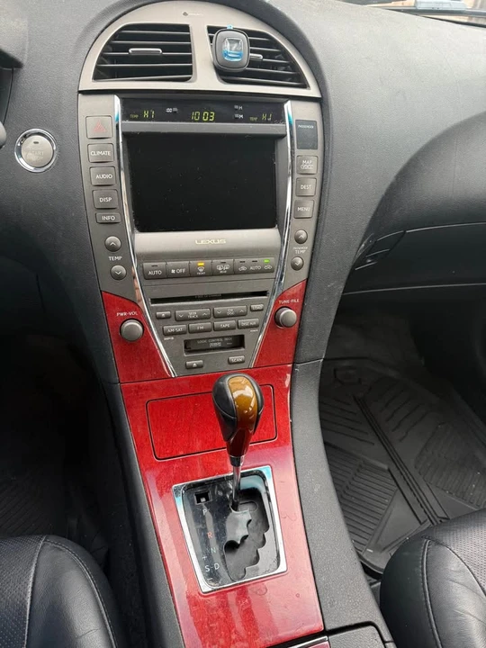 2008 Lexus ES 5th Gen - Image 6 of 9