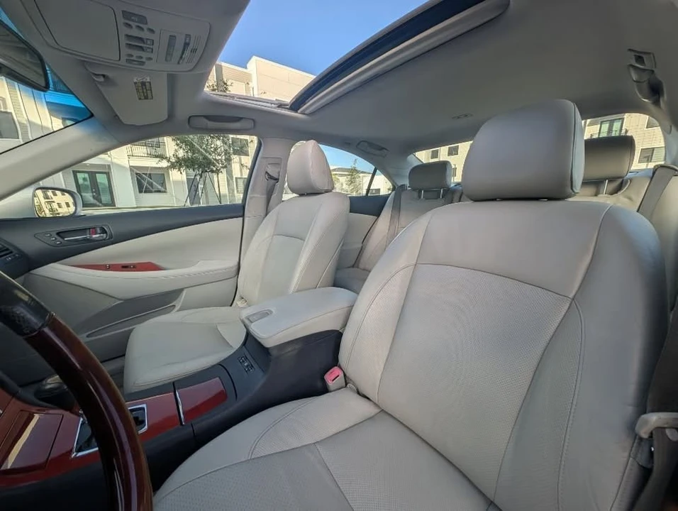 2008 Lexus ES 5th Gen - Image 15 of 19