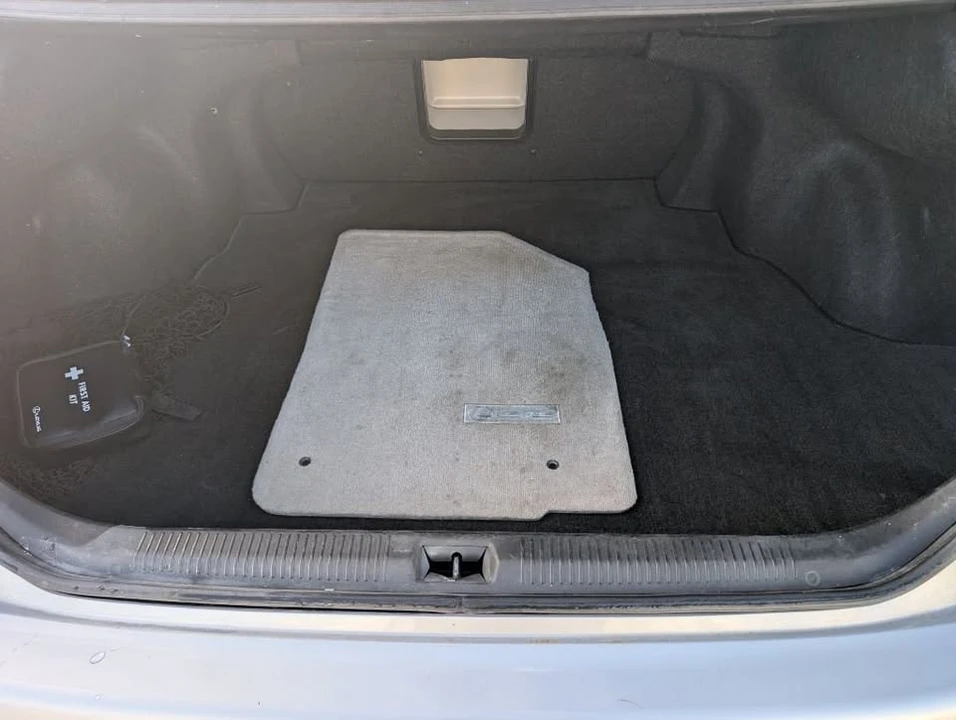 2008 Lexus ES 5th Gen - Image 10 of 19