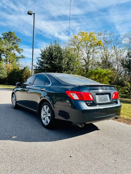 2008 Lexus ES 5th Gen - Image 17 of 17