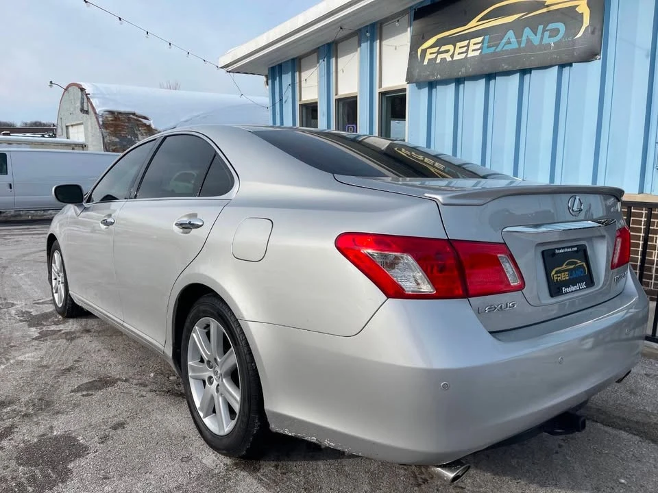 2008 Lexus ES 5th Gen - Image 3 of 20