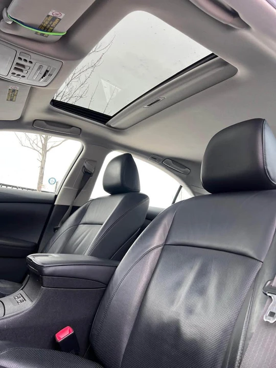 2008 Lexus ES 4th Gen - Image 11 of 20