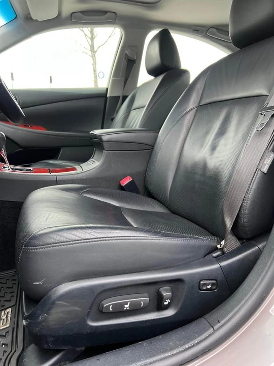 2008 Lexus ES 4th Gen - Image 12 of 20