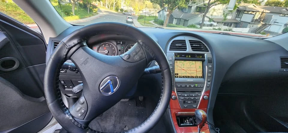 2008 Lexus ES 5th Gen - Image 16 of 20