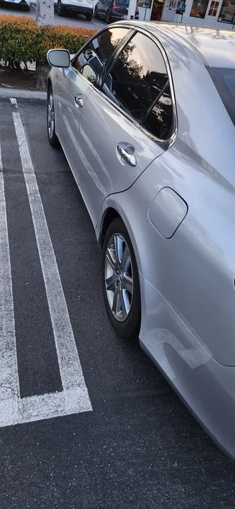 2008 Lexus ES 5th Gen - Image 12 of 20