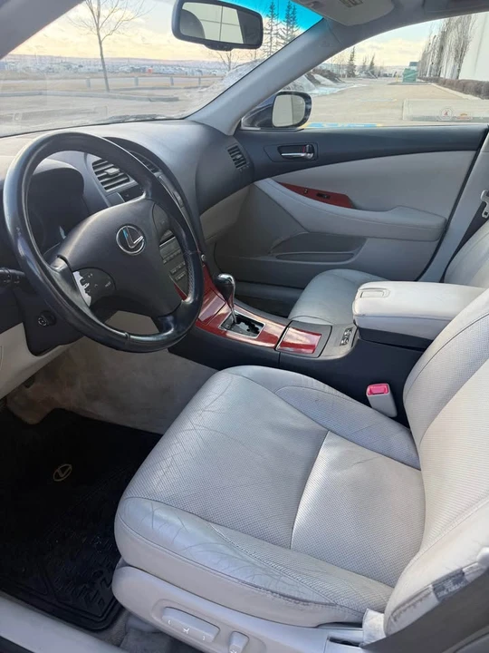 2008 Lexus ES 5th Gen - Image 4 of 9