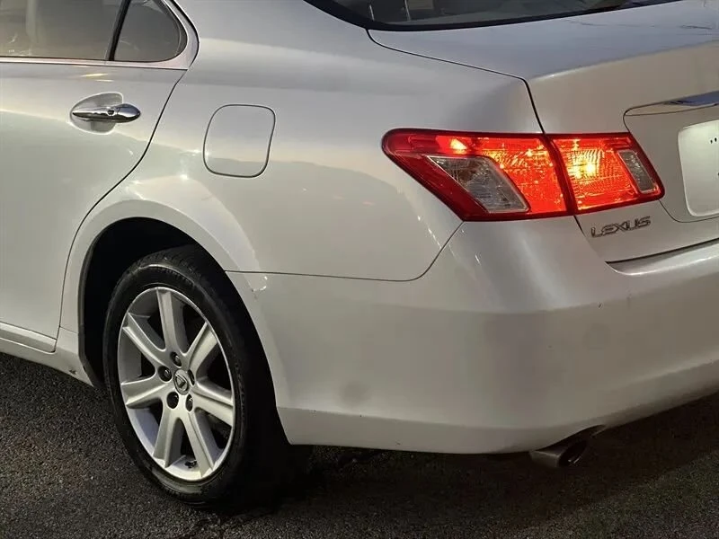 2008 Lexus ES 5th Gen - Image 5 of 20