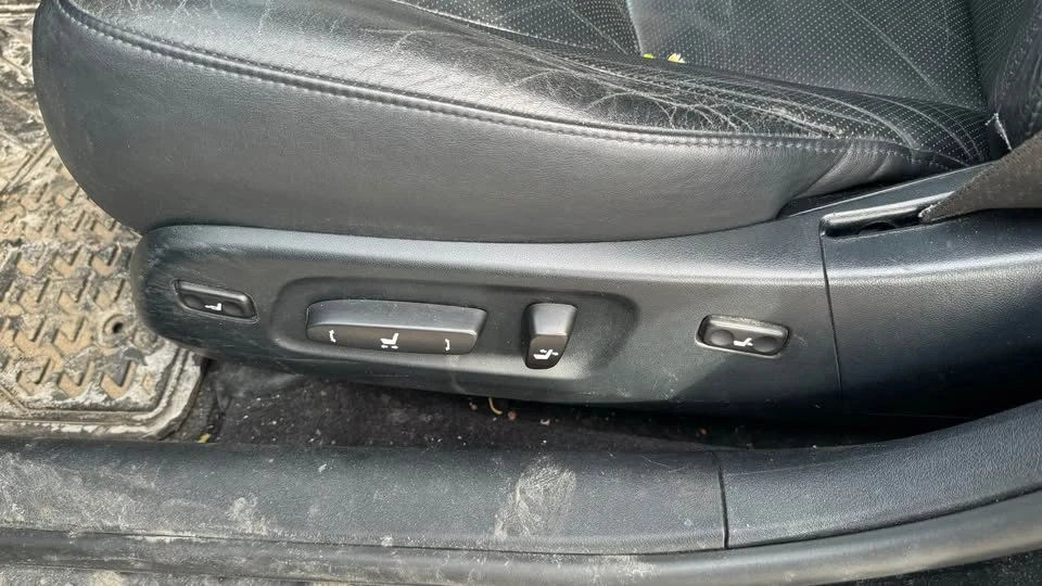 2008 Lexus ES 5th Gen - Image 14 of 19