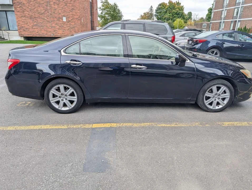 2008 Lexus ES 5th Gen - Image 13 of 15