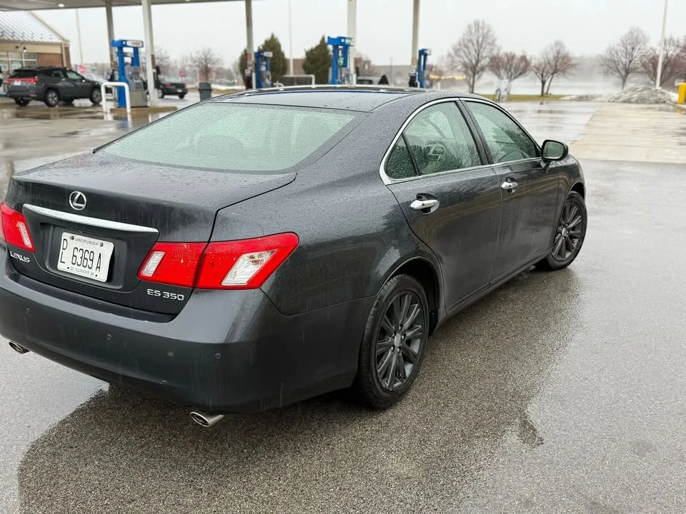 2008 Lexus ES 5th Gen - Image 5 of 11