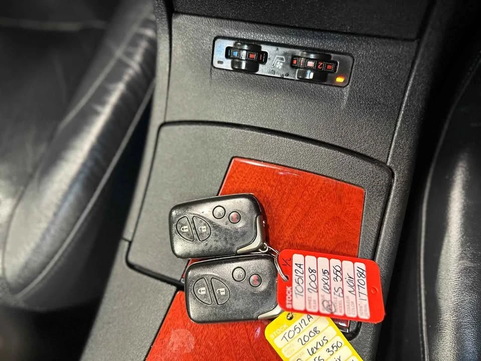 2008 Lexus ES 5th Gen - Image 17 of 19