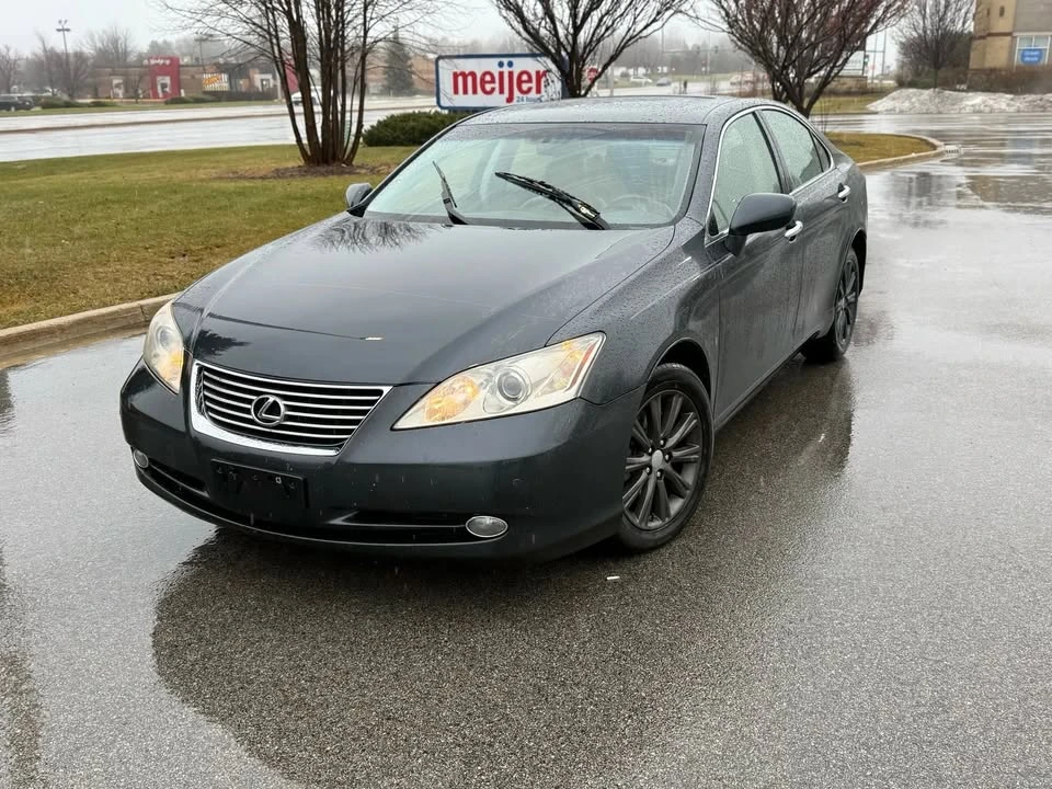 2008 Lexus ES 5th Gen - Image 2 of 11