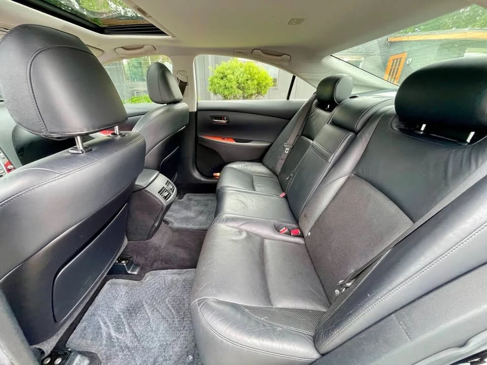 2008 Lexus ES 5th Gen - Image 12 of 20