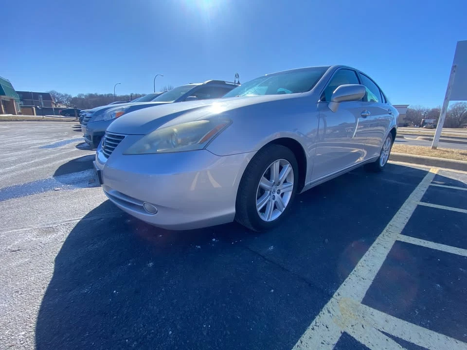 2008 Lexus ES 5th Gen - Image 6 of 19