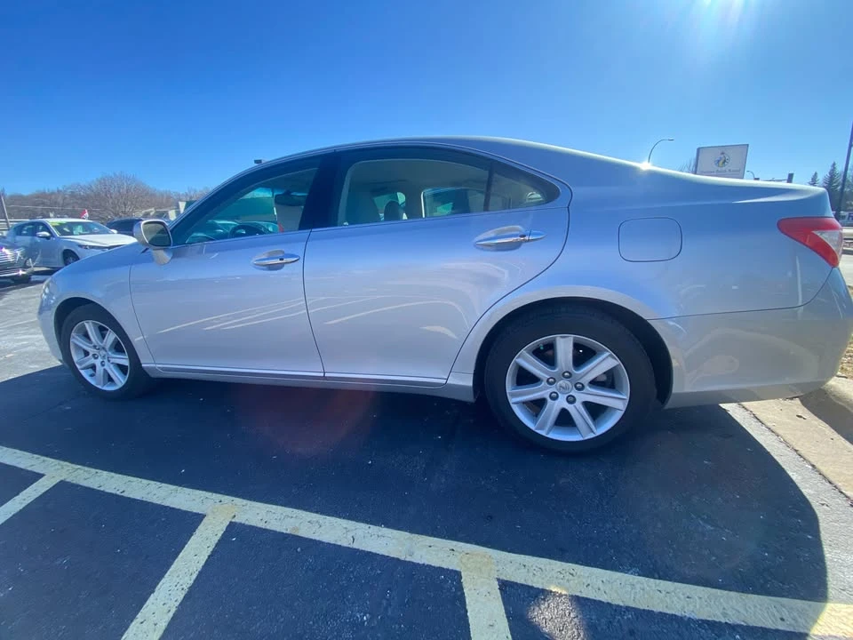 2008 Lexus ES 5th Gen - Image 4 of 19