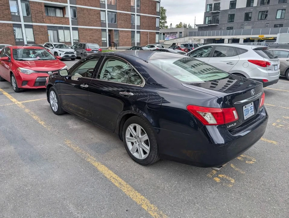 2008 Lexus ES 5th Gen - Image 2 of 15