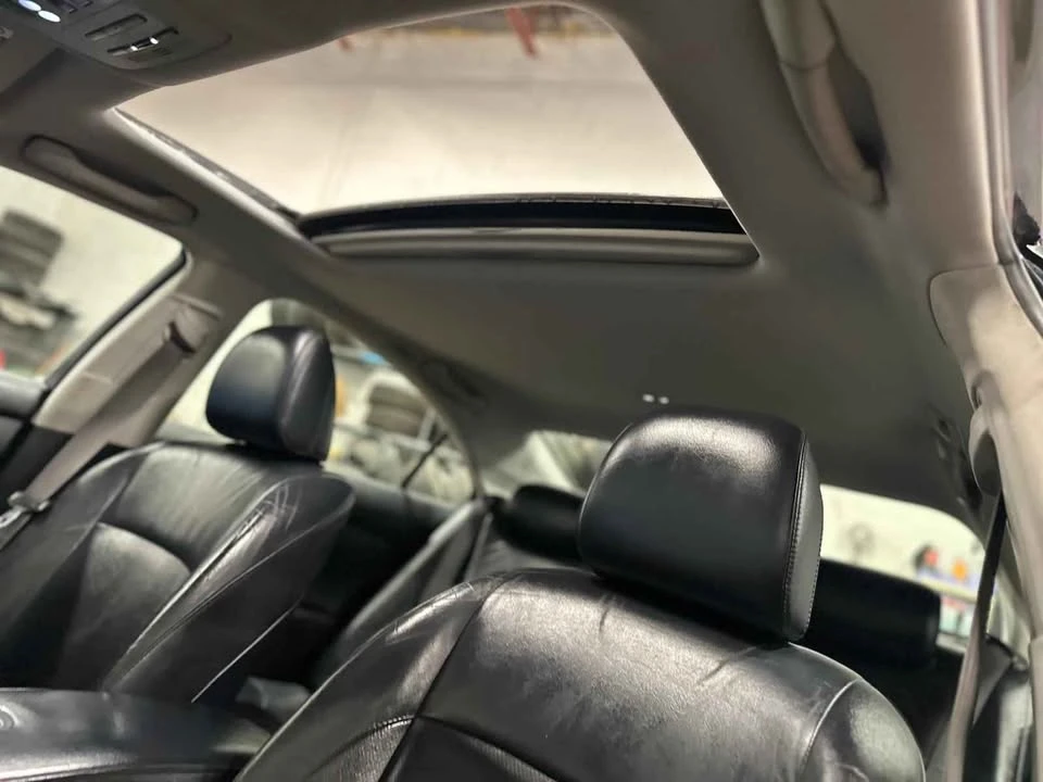 2008 Lexus ES 5th Gen - Image 11 of 19