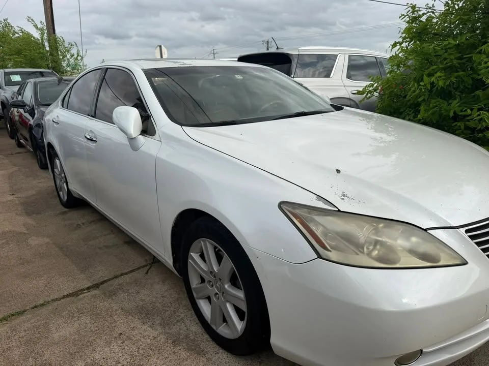 2008 Lexus ES 5th Gen - Image 3 of 11