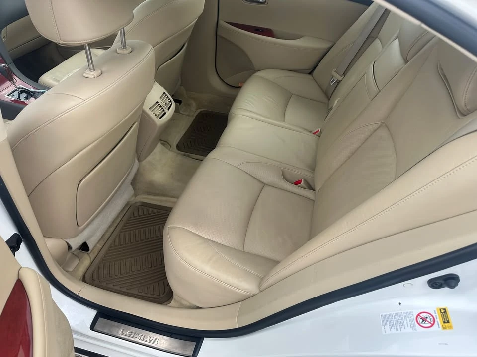 2008 Lexus ES 5th Gen - Image 10 of 20