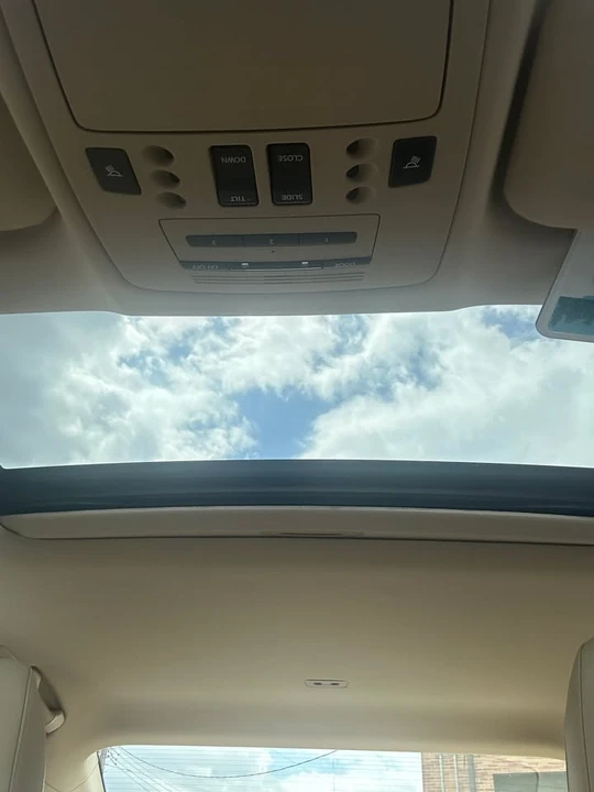 2008 Lexus ES 5th Gen - Image 19 of 20