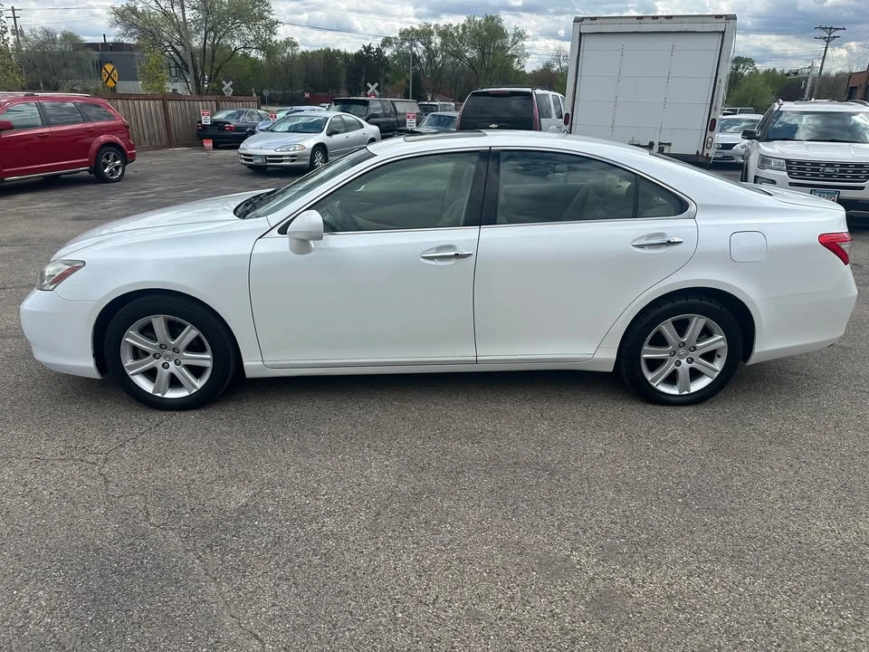 2008 Lexus ES 5th Gen - Image 8 of 20