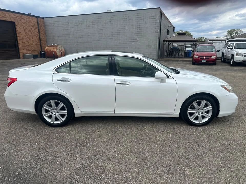 2008 Lexus ES 5th Gen - Image 4 of 20