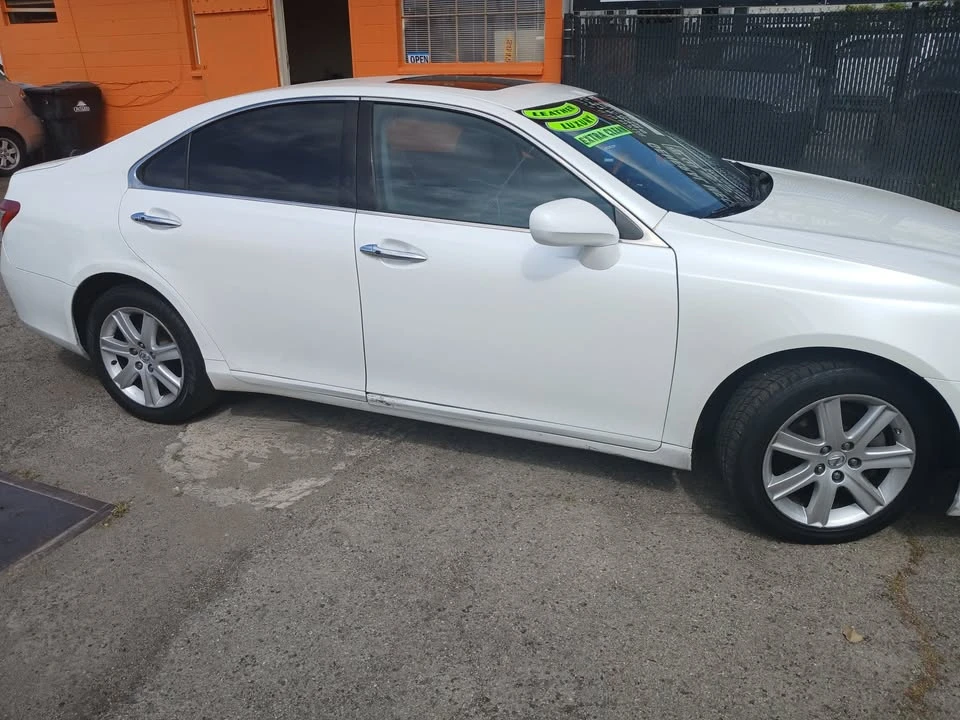 2008 Lexus ES 5th Gen - Image 6 of 10