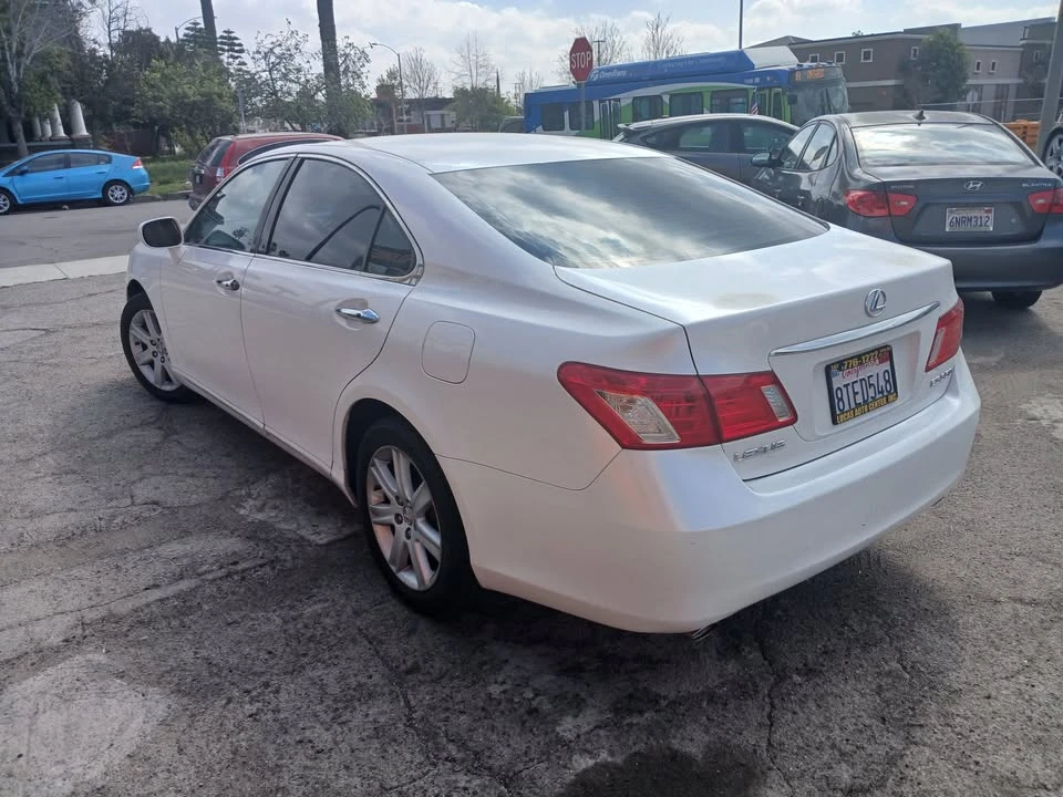 2008 Lexus ES 5th Gen - Image 9 of 10