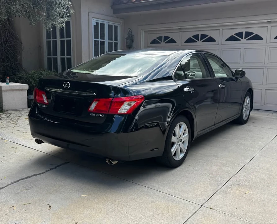 2008 Lexus ES 4th Gen - Image 3 of 7