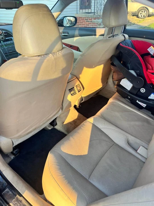 2008 Lexus ES 5th Gen - Image 5 of 8