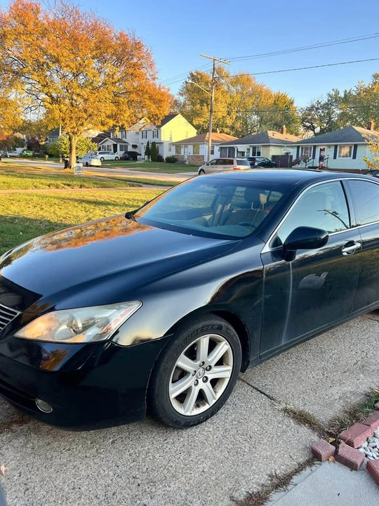 2008 Lexus ES 5th Gen - Image 2 of 8