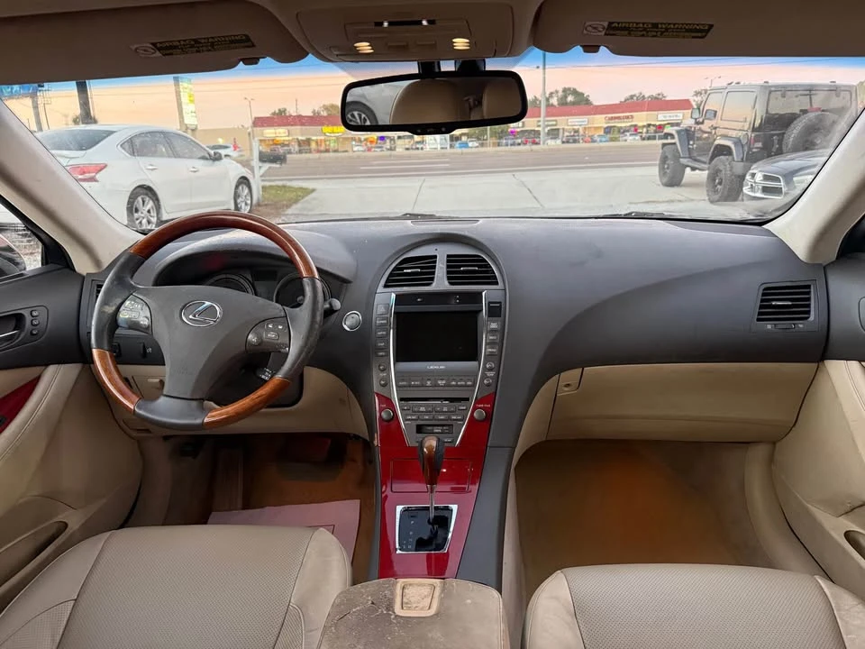 2008 Lexus ES 4th Gen - Image 10 of 10