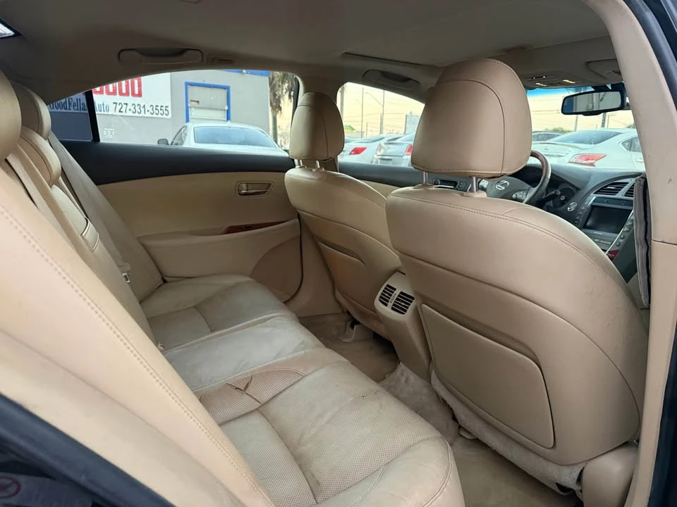 2008 Lexus ES 4th Gen - Image 9 of 10