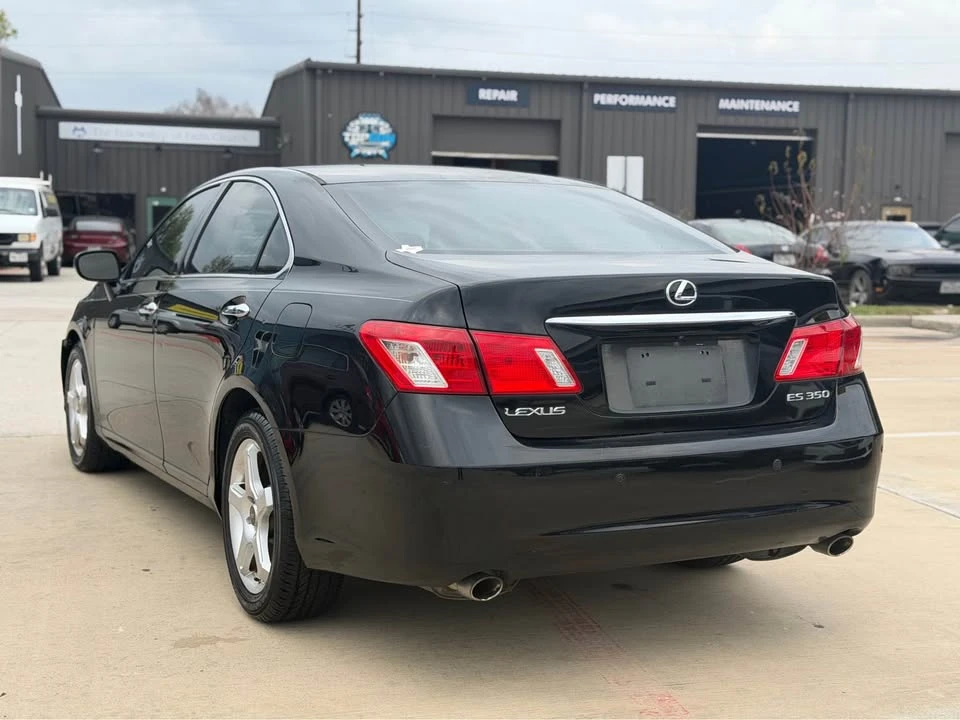 2008 Lexus ES 4th Gen - Image 9 of 20