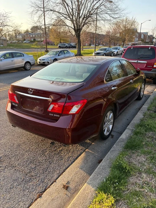 2008 Lexus ES 5th Gen - Image 5 of 9
