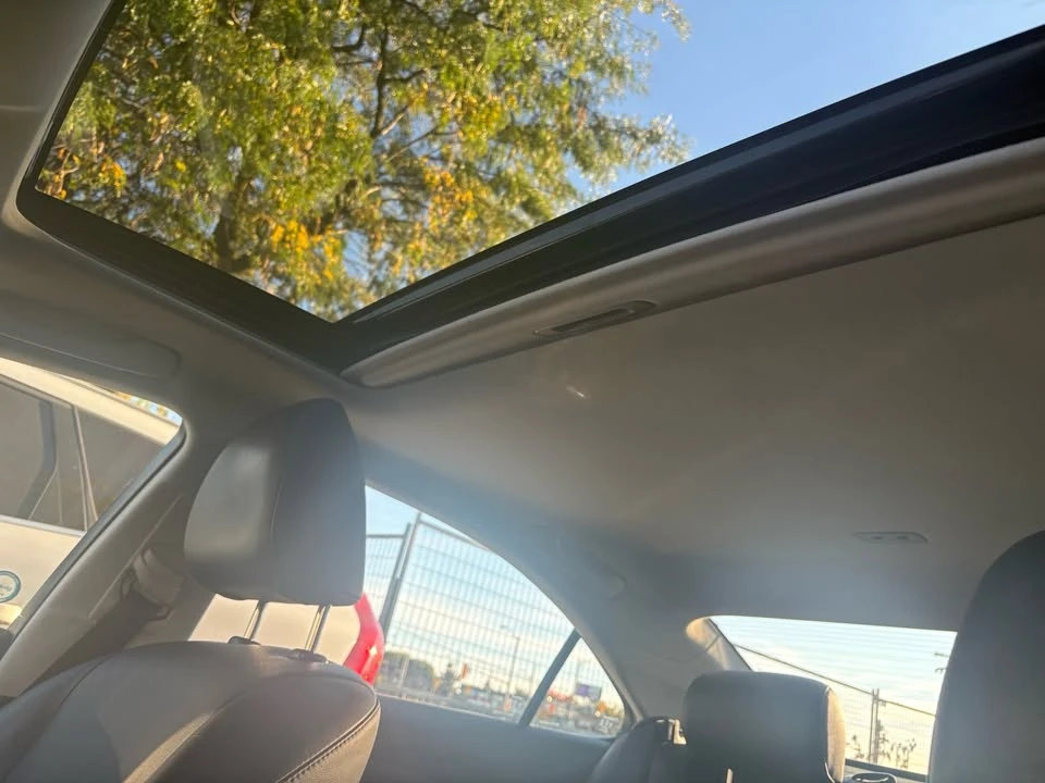 2008 Lexus ES 5th Gen - Image 15 of 20
