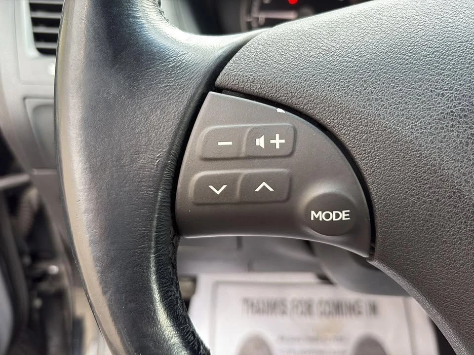 2008 Lexus ES 5th Gen - Image 9 of 20