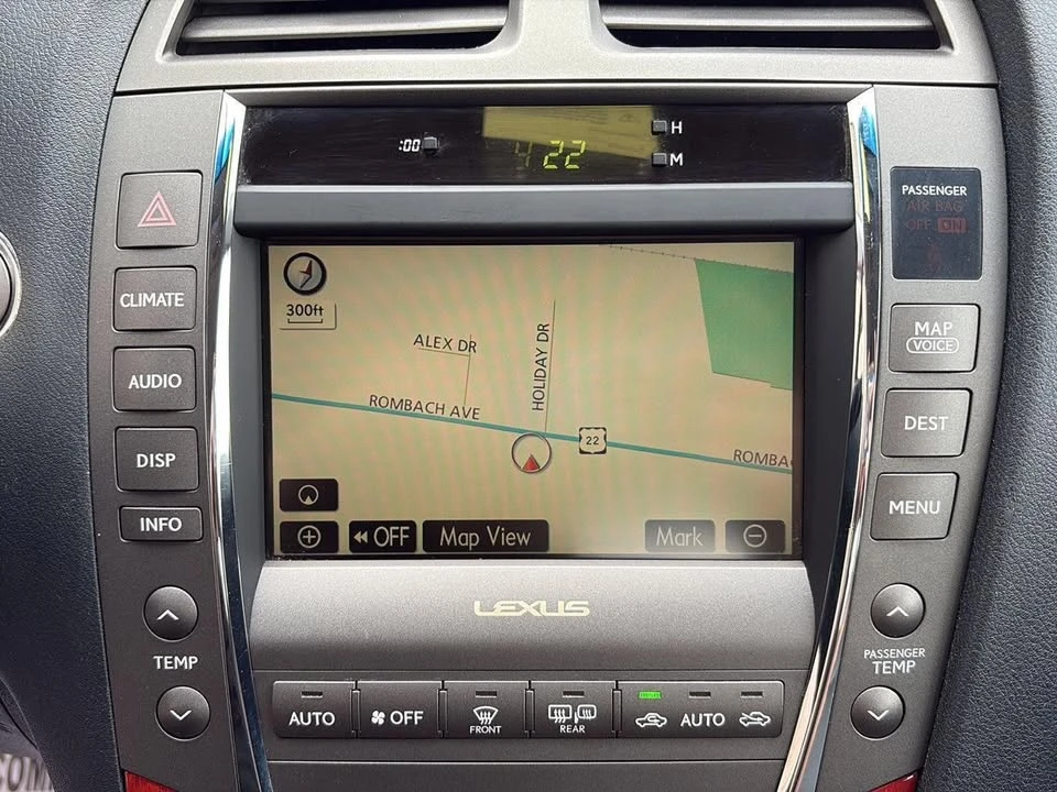 2008 Lexus ES 5th Gen - Image 13 of 20