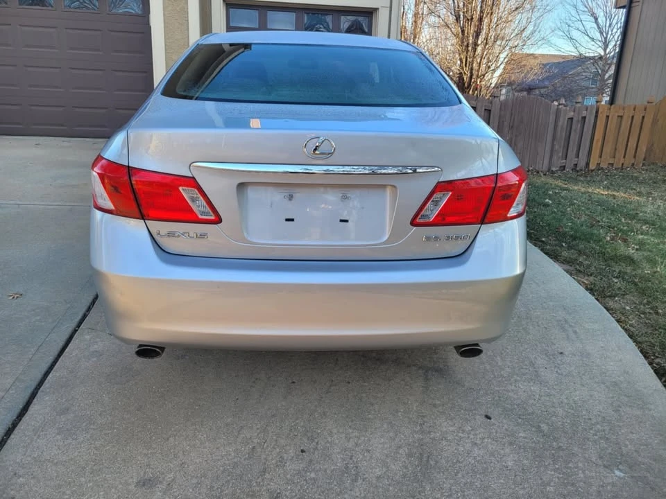 2008 Lexus ES 5th Gen - Image 5 of 18